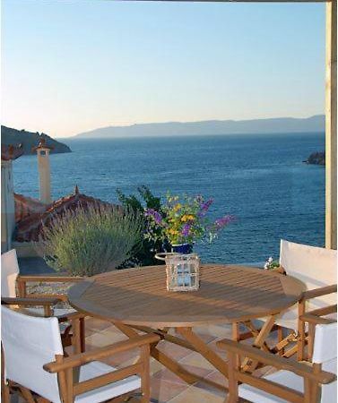 Birds Bay Resort Petra  Habitación foto