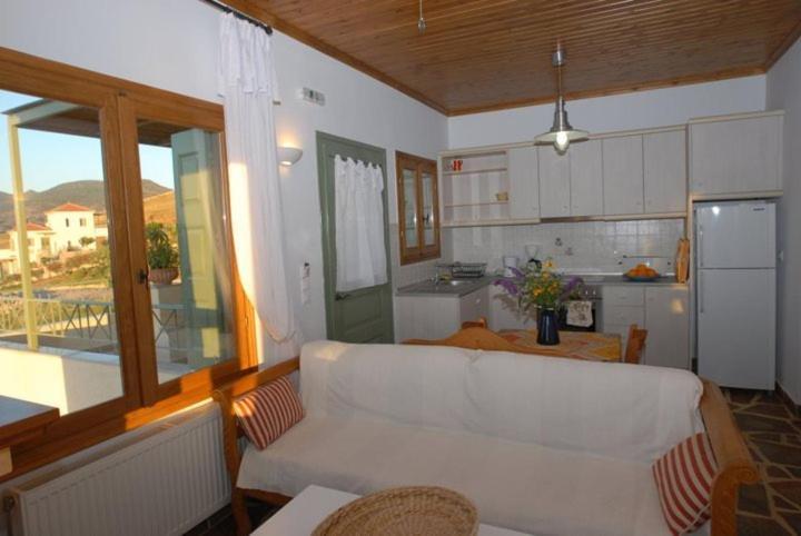 Birds Bay Resort Petra  Habitación foto