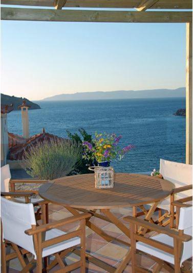 Birds Bay Resort Petra  Habitación foto
